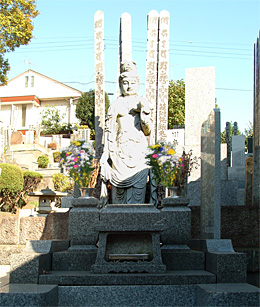 �������{